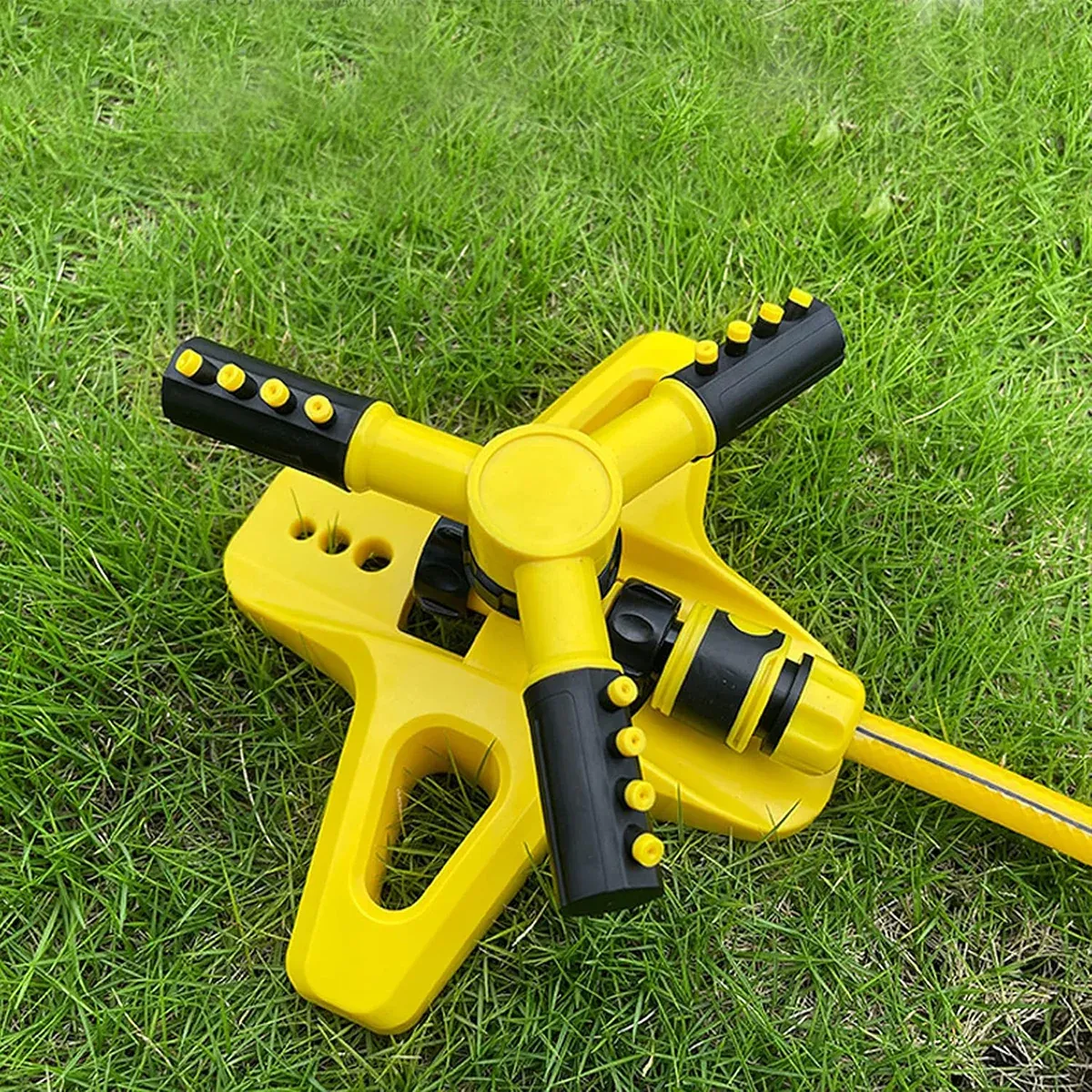 360 Degree Rotating Yellow Sprinkler Automatic Lawn Garden Watering System Villa view 12