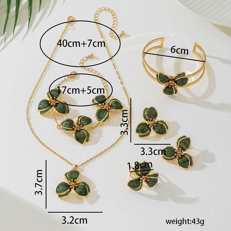 Green Floral Enamel Jewelry Set – Five-Piece Alloy Accessory Collection with view 4