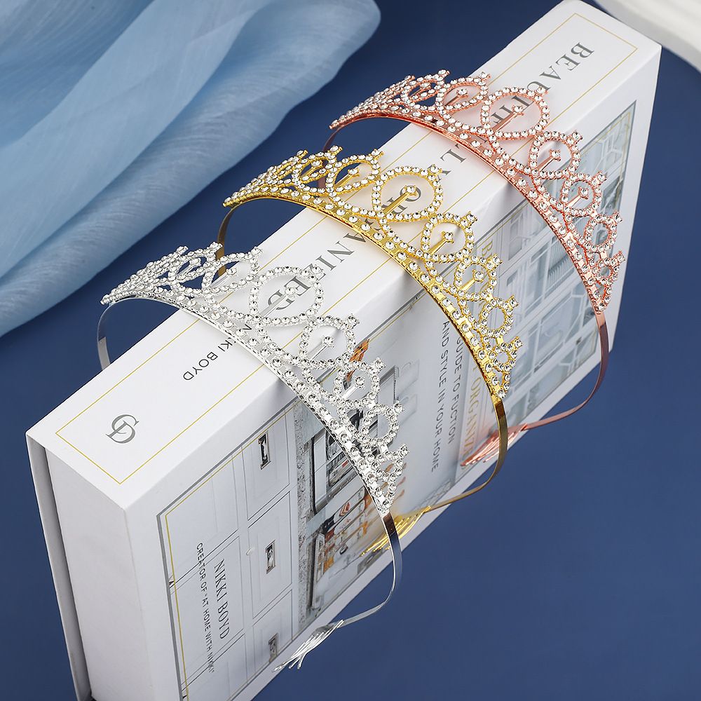 2-piece Golden and Silvery Birthday Girl Tiara and Sash Set - Elegant view 5