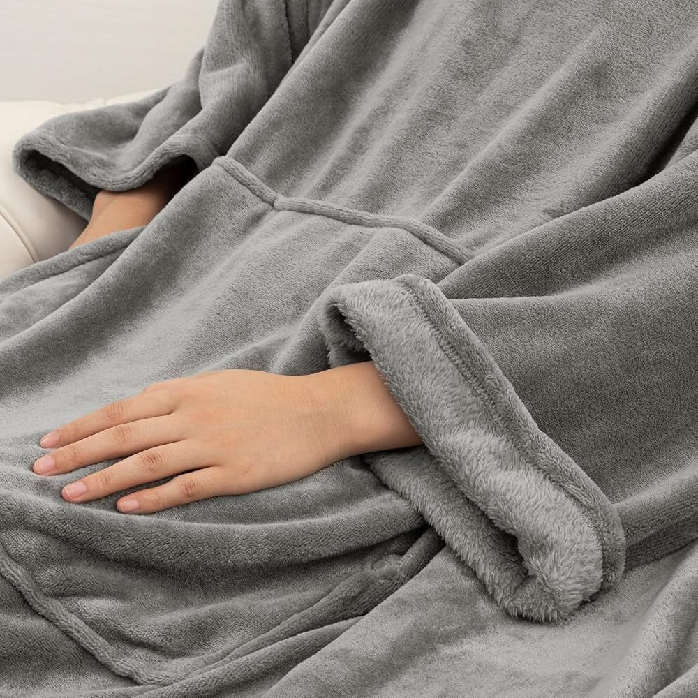 Black 180 x 120CM Extra Large Wearable Wrap Blanket with Sleeves and Large Pocket view 4