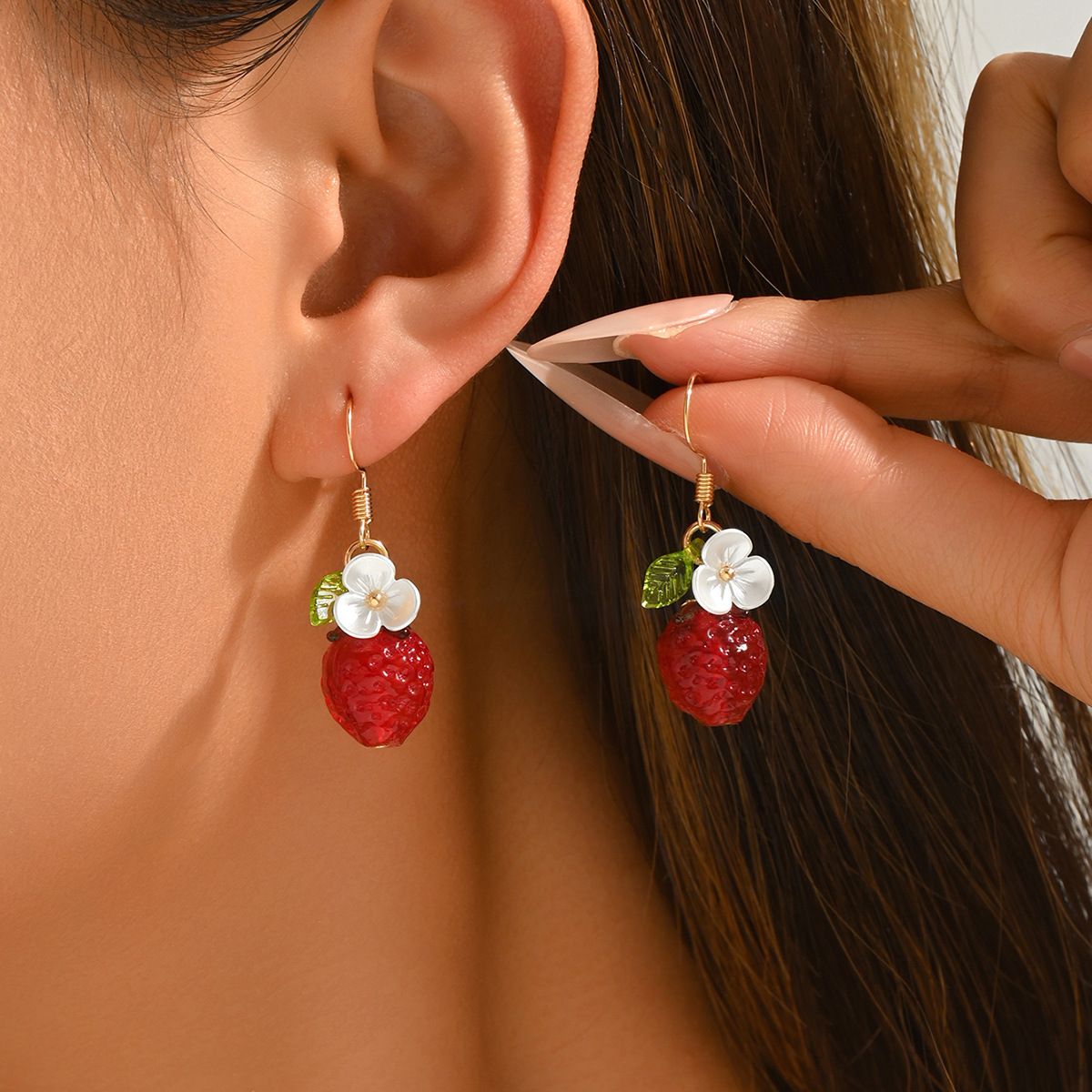 Cute Crystal Strawberry Pendant Jewelry Set for Women with Flower Berries view 2