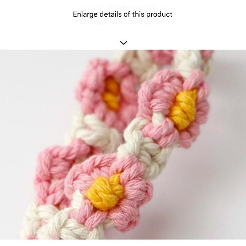 Green Boho Daisy Handmade Braided Wrist Strap Keychain – Floral Crochet view 3