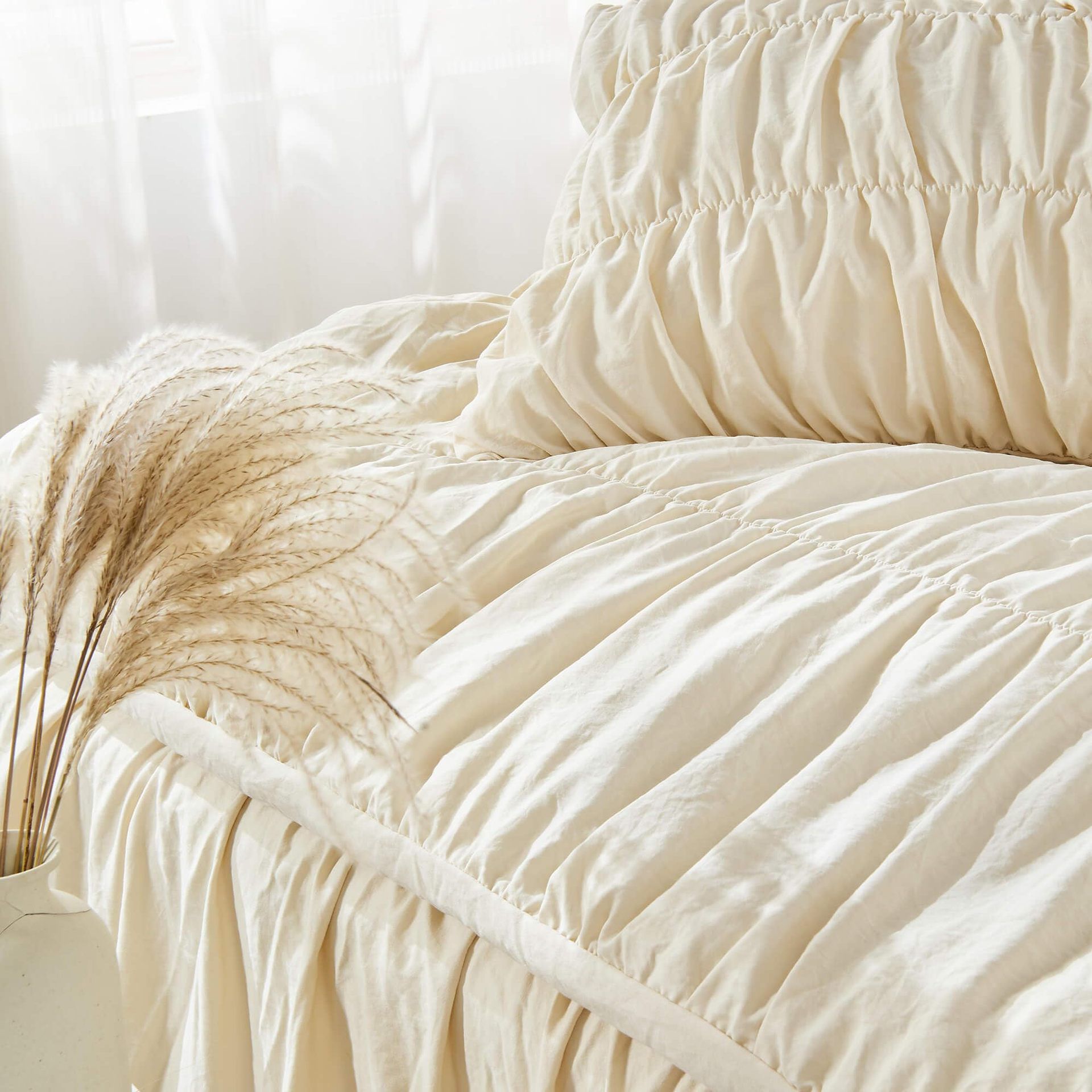 Textured Bohemian Ruffled Quilt Cover Set view 3
