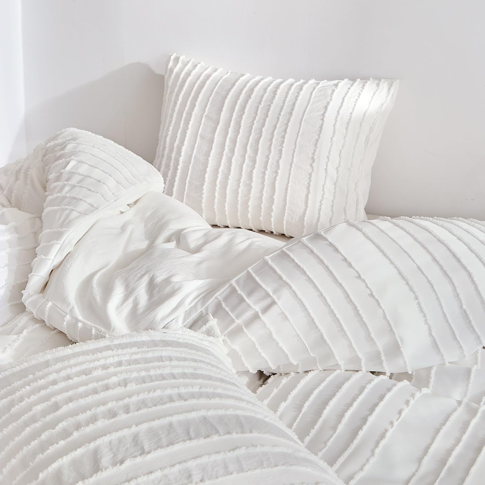 White Tufted Stripe Bedding Set - 3 Piece Quilt Cover and Pillowcase Set -(Double) view 6
