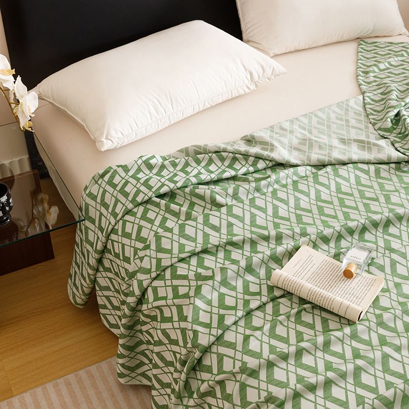 Green Diamond Pattern Bamboo Fiber Summer Cooling Blanket 150×200cm for Bed view 3