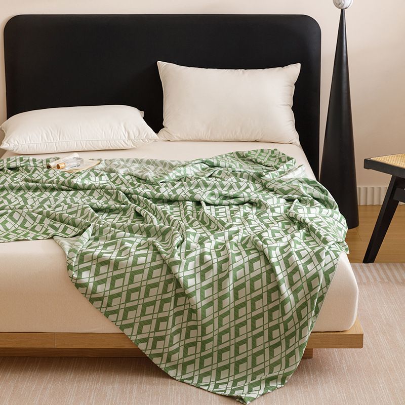 Green Diamond Pattern Bamboo Fiber Summer Cooling Blanket 150×200cm for Bed view 4