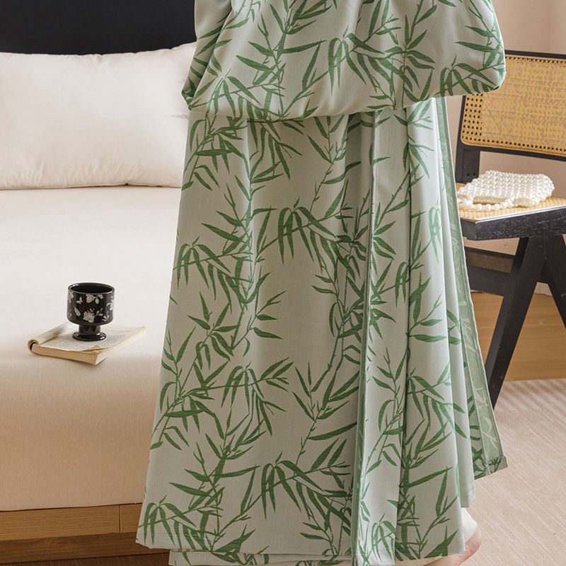 Bamboo Fibre Cooling Blanket Green Bamboo Pattern 200×230cm for Summer Bed and view 3
