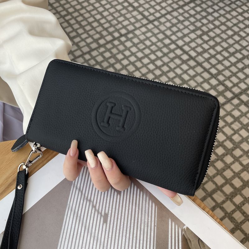 Black Women's Genuine Leather Long Wallet - Zip Closure Clutch Purse with — image 1