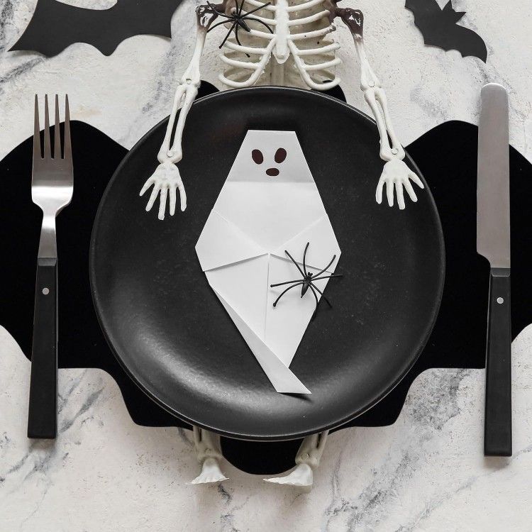 5-pieces 35*20cm Halloween bat-shaped mat - Felt Non-Slip Heat Resistant Table view 6
