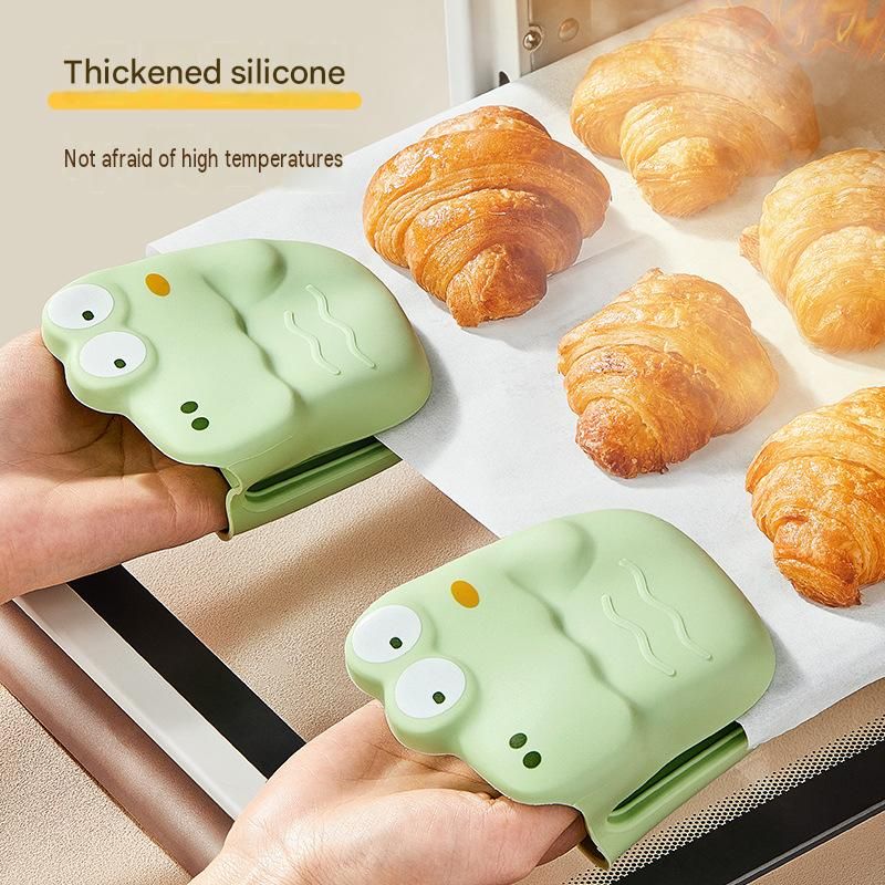 Crocodile shape Kitchen Heat Resistant Set - Adjustable Stainless Steel Plate view 6