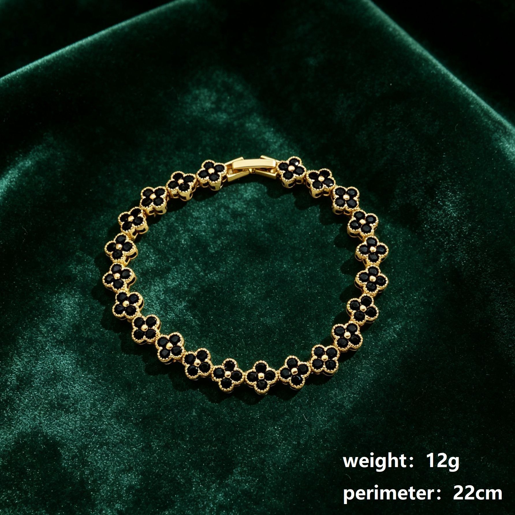 Gold and Black Four-Leaf Clover Zircon Bracelet - Gold-Tone Alloy Lucky Charm view 3