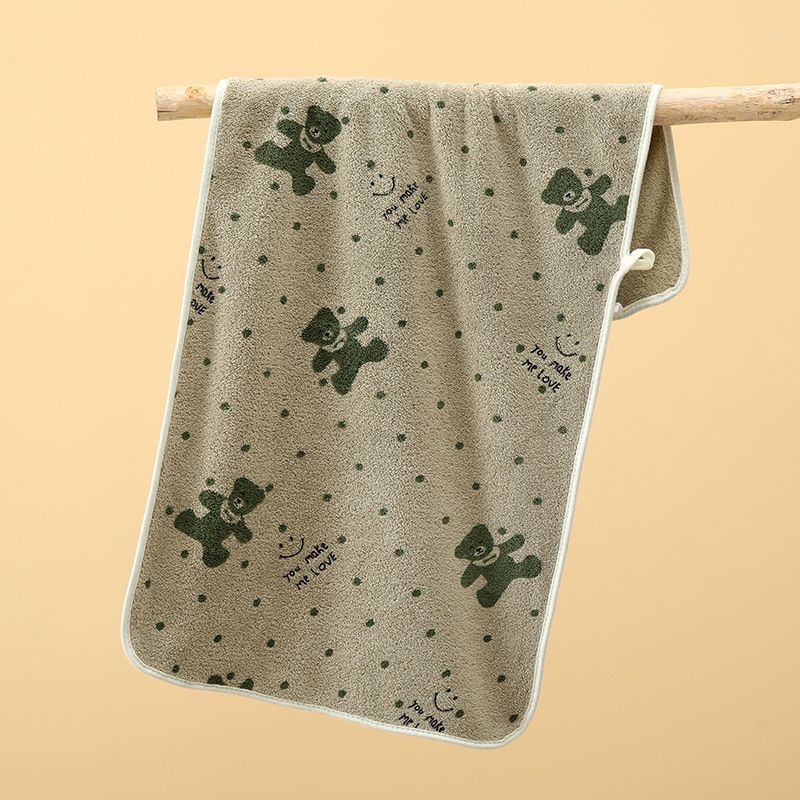 Green 5-Piece Soft Absorbent Towel Set - Bear Print Face and Bath Towels with view 2