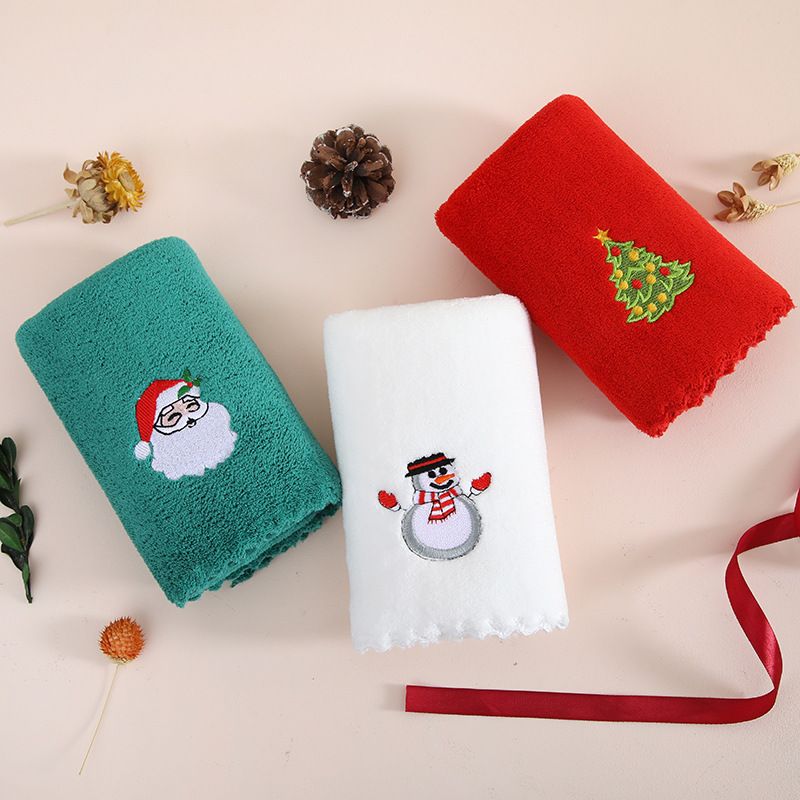 Red 3 Pack Christmas Hand Towels - 35 x 75 cm Red Set view 4