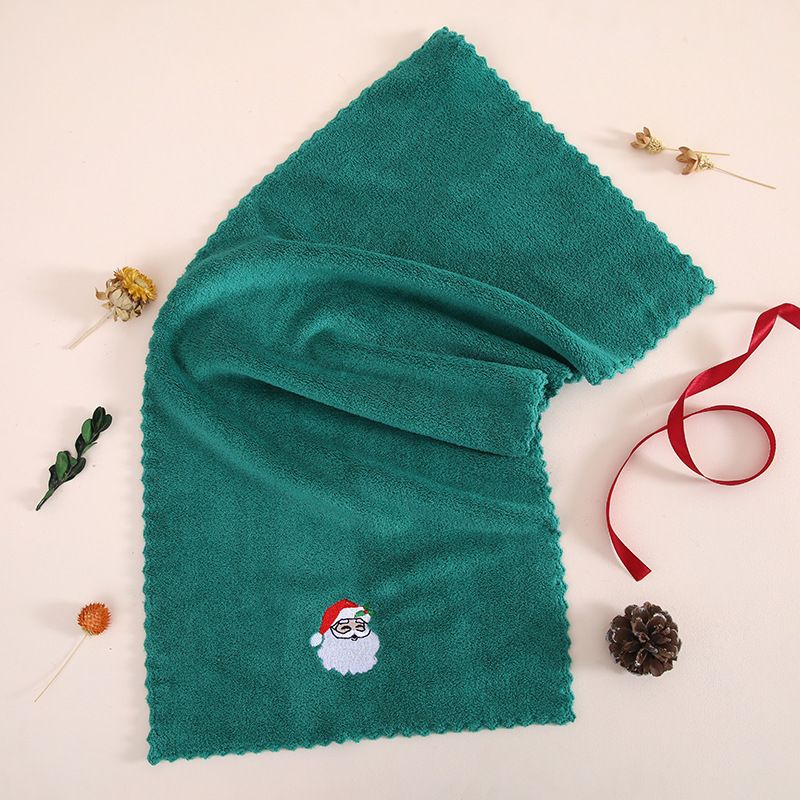 Green 3 Pack Christmas Hand Towels - 35 x 75 cm Green Set — image 1