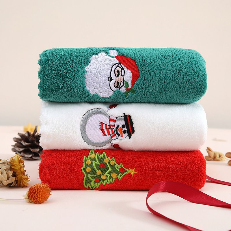 3 Pack Christmas Hand Towels - 35 x 75 cm Three Colour Set view 5